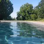 Viola Country - Your Serene Countryside Escape *